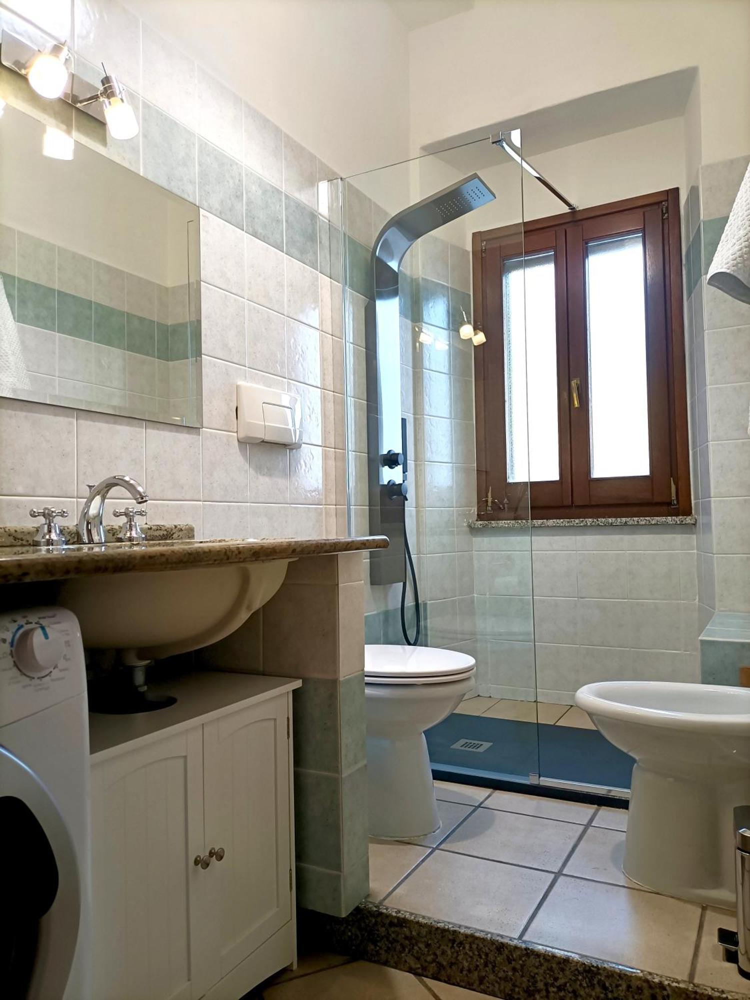 Bright Port View Apartment- Free Parking Cagliari Ngoại thất bức ảnh